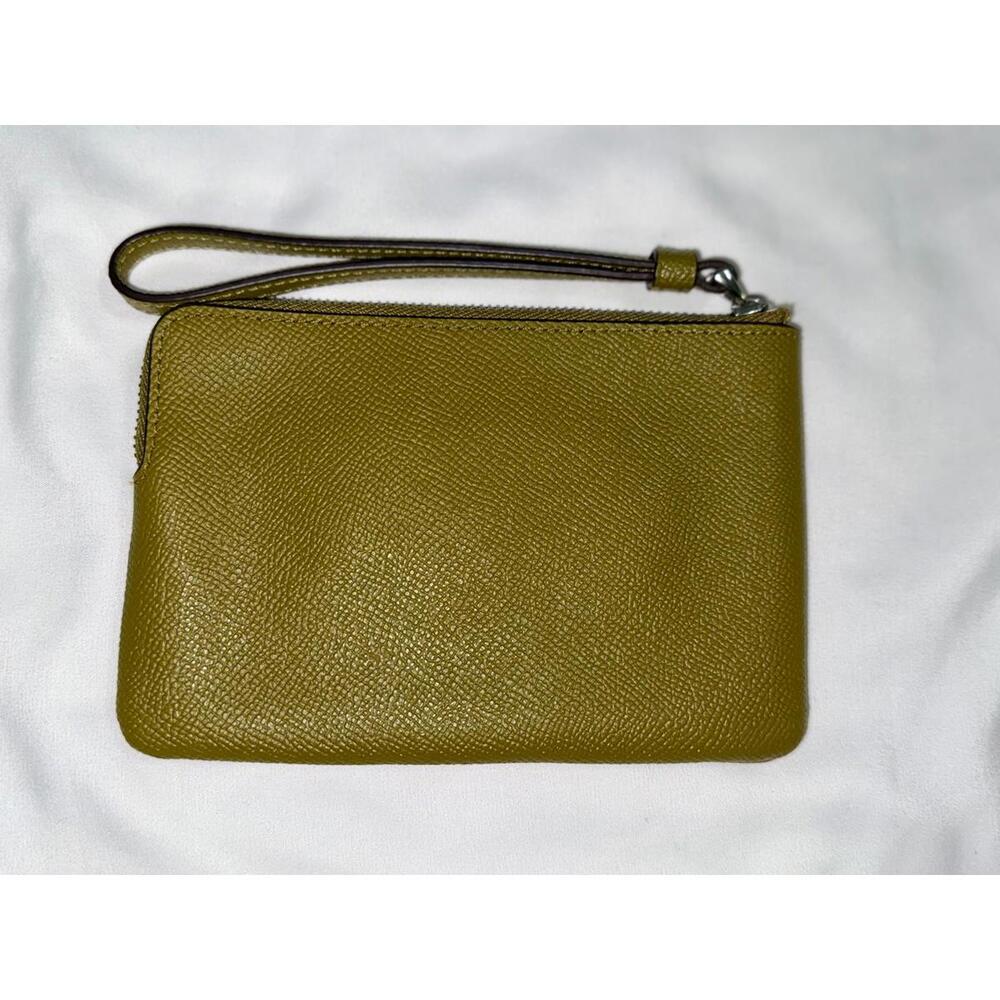 Coach Corner Zip Wristlet 58032 Citron - Picture 8 of 8